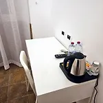 Check In 3*
