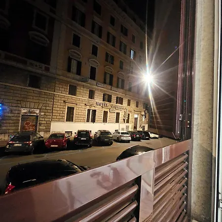 Check In Гостевой дом 3*